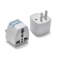 [034893] ENCHUFE CONVERTIDOR MULTIUSO: